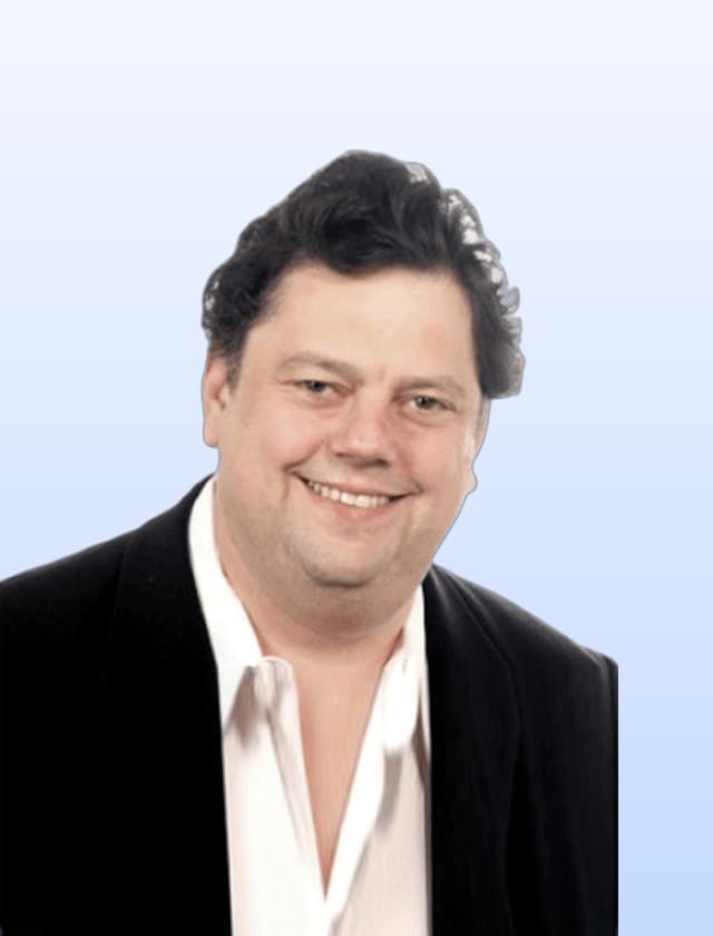 Michael - Senior Ads Manager